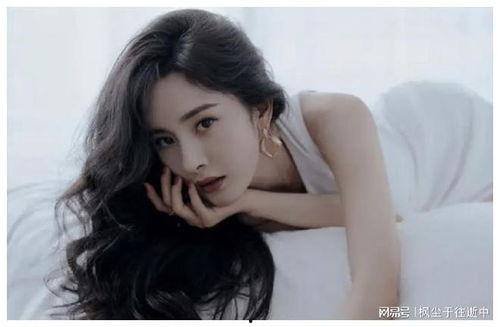 杨幂吃瓜爆料视频,娱乐圈幕后真相大揭秘 第2张 杨幂吃瓜爆料视频,娱乐圈幕后真相大揭秘 第2张